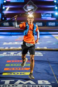 BIB: 9044, 
                            <button type="button" onclick="openModal(22758056)" class="btn btn-primary btn-sm float-right btn-popup" data-toggle="modal" data-target=".modal-high-quality">
                        <i class="fas fa-shopping-cart"></i> Add to Cart
                    </button>
                                            <button type="button" onclick="isThisMe(22758056, true)" class="btn btn-success btn-sm float-right btn-popup btn-isme hidden" data-toggle="tooltip" data-placement="bottom" title="นี่คือรูปของคุณใช่ไหม คลิกที่นี่เพื่อเอาเข้าอัลบั้ม">
                        <i class="fas fa-plus"></i> Add to album
                    </button>
                    <button type="button" onclick="isThisMe(22758056, false)" class="btn btn-warning btn-sm float-right btn-popup btn-isnotme hidden">
                        <i class="fas fa-ban"></i> Remove from album
                    </button>